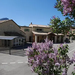 L'oustaou Hostel Castellane